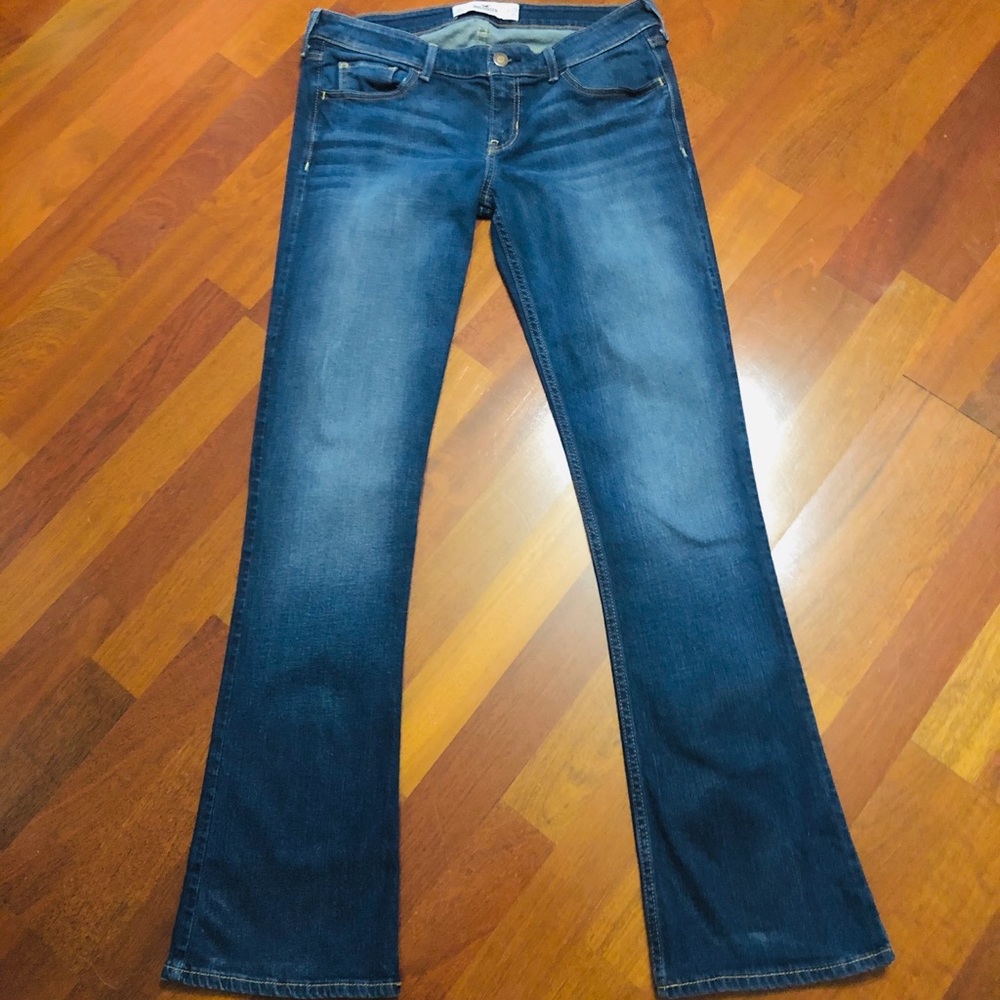 Women’s sz 9 Hollister bootcut Jean